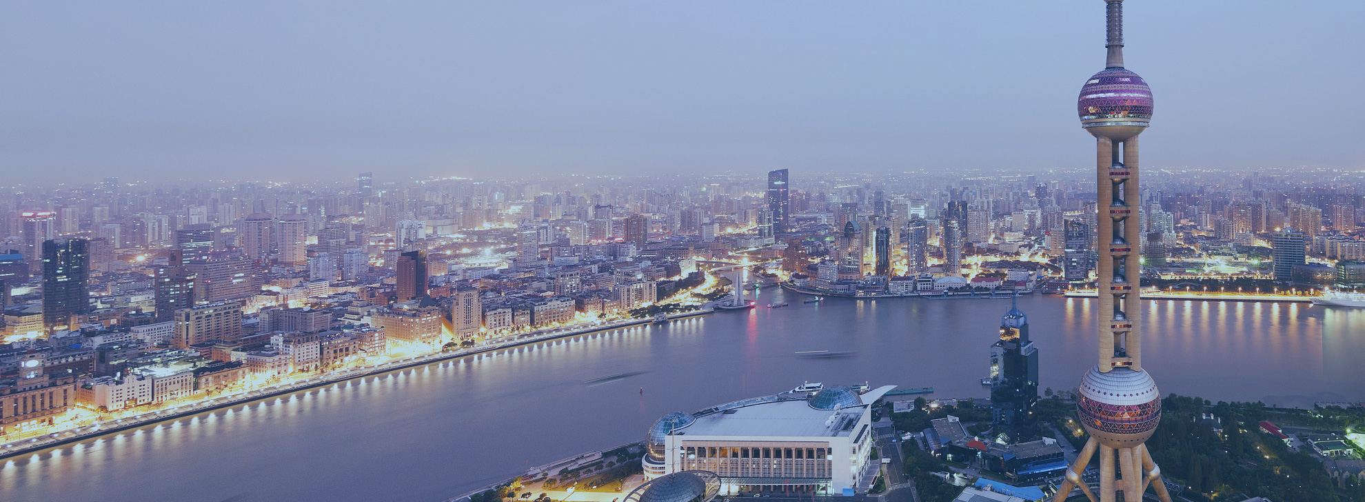 誠信、拼搏、創(chuàng)新、責(zé)任